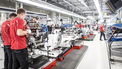 保时捷为其首款纯电动跑车 Taycan 开设新工厂